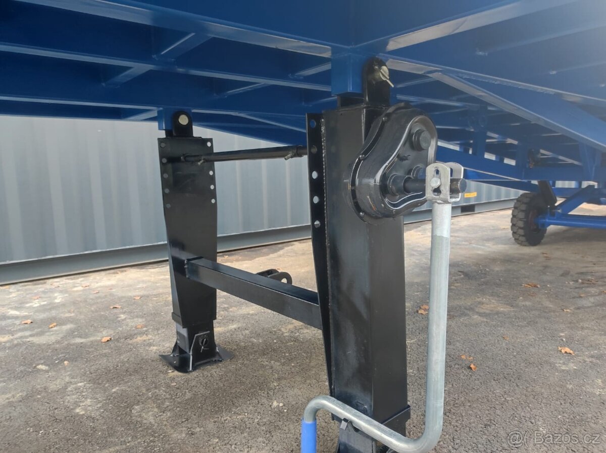 Prodám mobilní nakládací rampu - Model DCQY-10-1.8 - 13