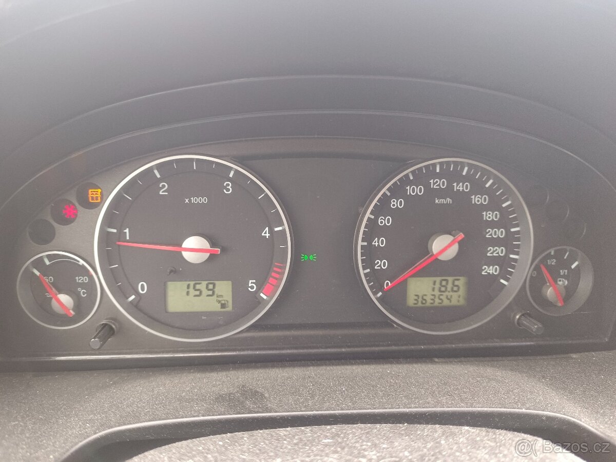 Ford Mondeo kombi 2.0 TDCi - 13