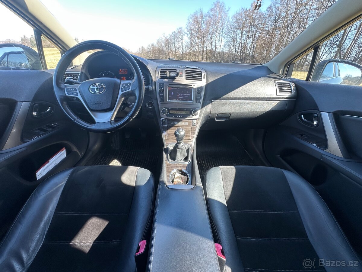 Toyota avensis 2.0d4d 91kw 2012 - 13