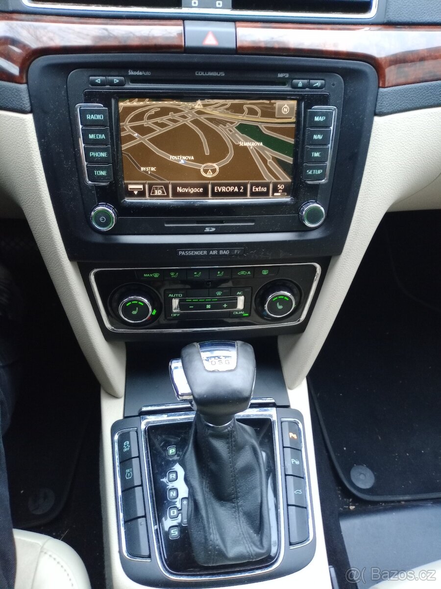 Škoda Superb combi 2.0TDi 125kW automat - 13