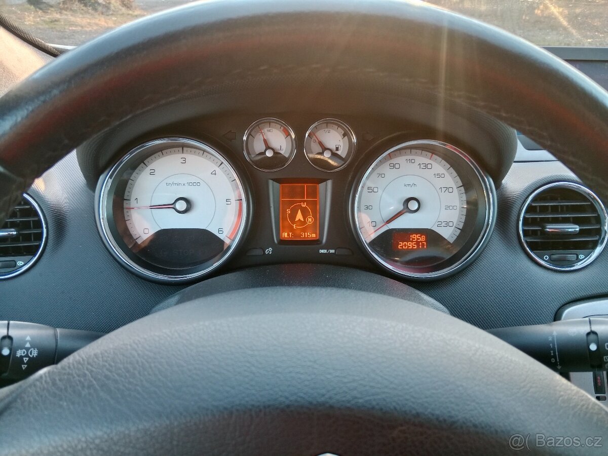 Peugeot 308 Feline - 13