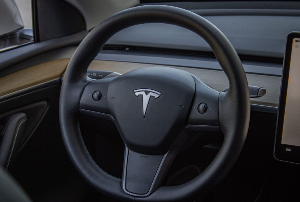 Tesla Model Y Long Range 378kW - 13