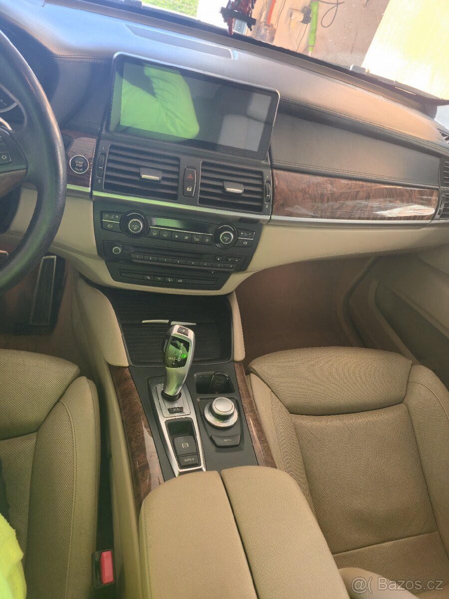 Bmw x6 5.0i - 13