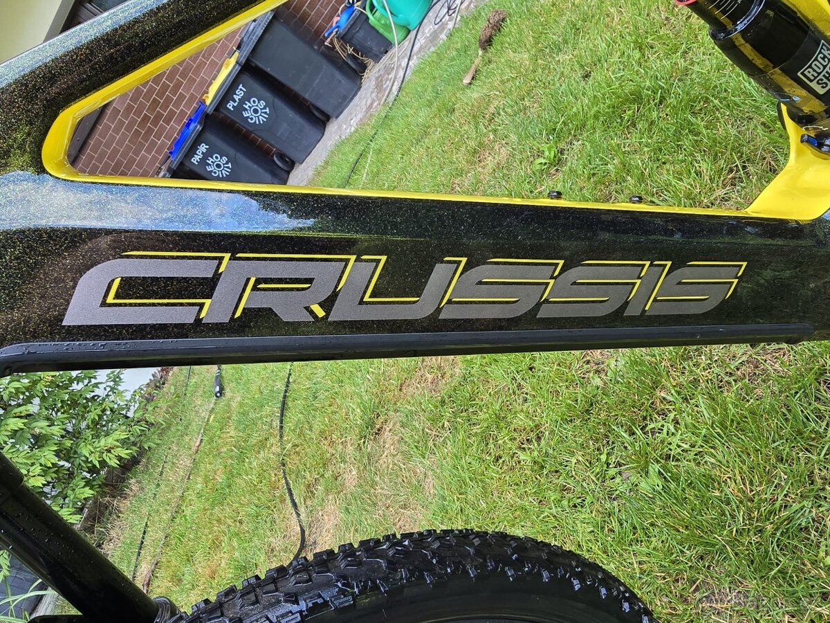 Crussis e-Full 12.9 - 13