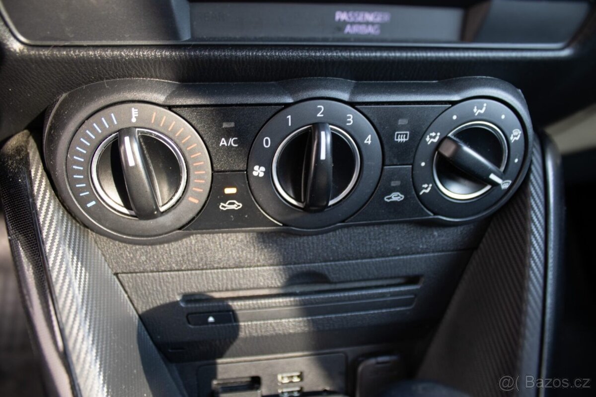 Mazda 2, 100% stav, automat - 13