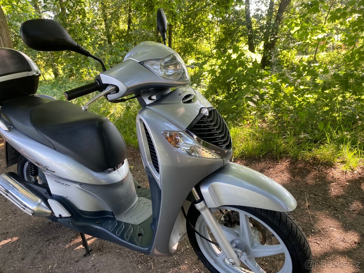 Honda SH 150 - 13