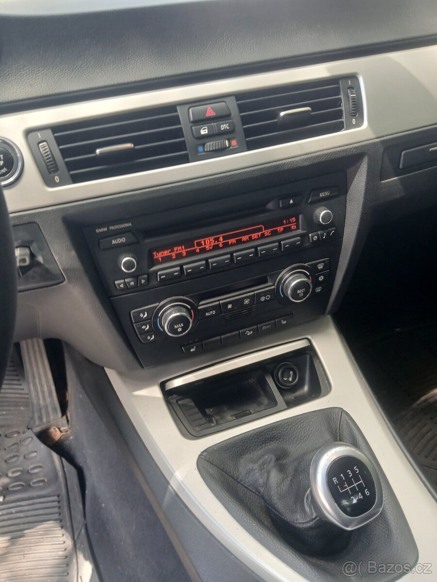 BMW 320X D. R.2009 X Drive - 13
