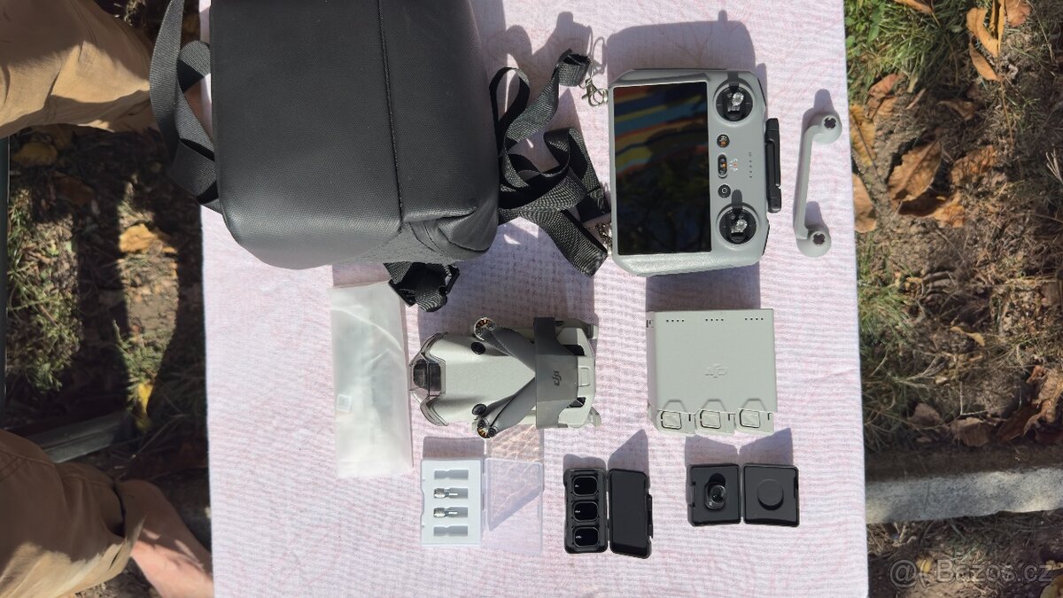 DJI Mini 4 Pro Fly More Combo (DJI RC 2) - 13