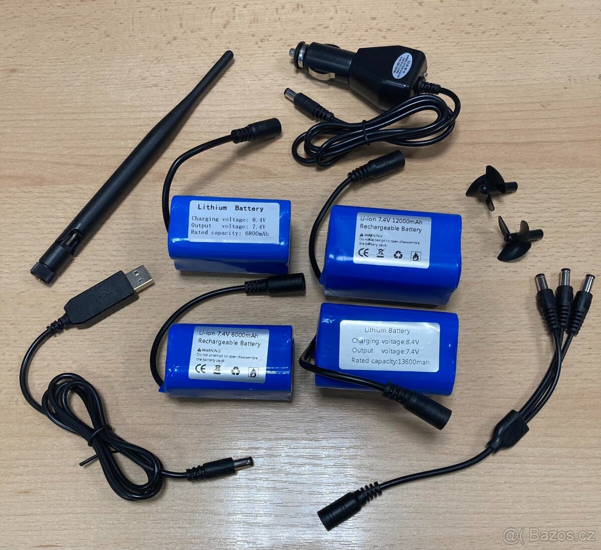 CARBON Tříkomorová loďka GPS s baterií 12000mAh včetně obalu - 13