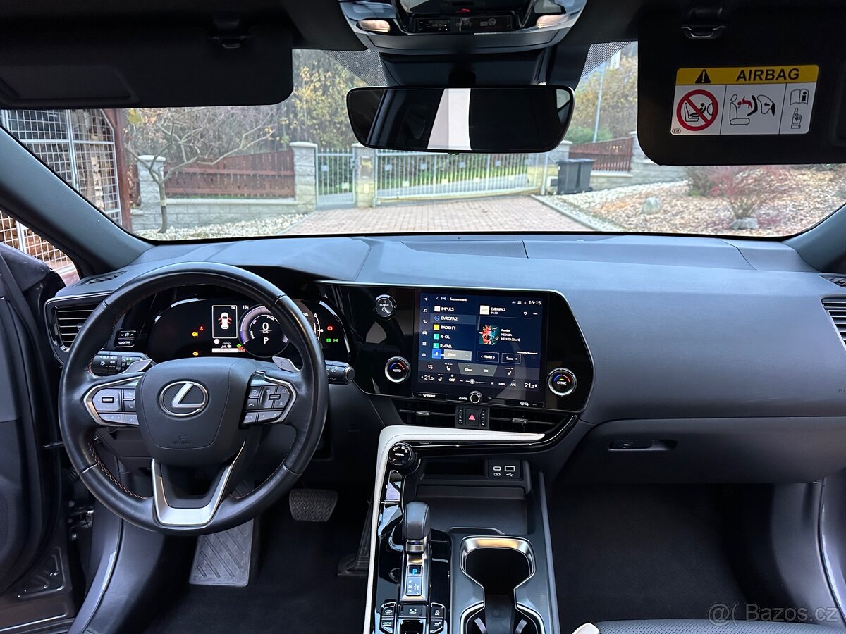 LEXUS NX 450h+ Executive (zár.10 let na plug-in) - 13