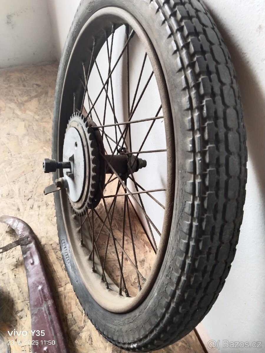 Manet M90 dvoupíst - 13