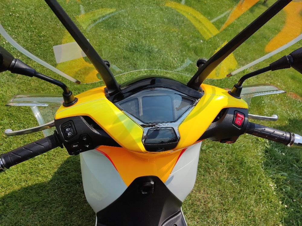 Honda SH 350 i ABS, TC (2021) REPSOL - 13