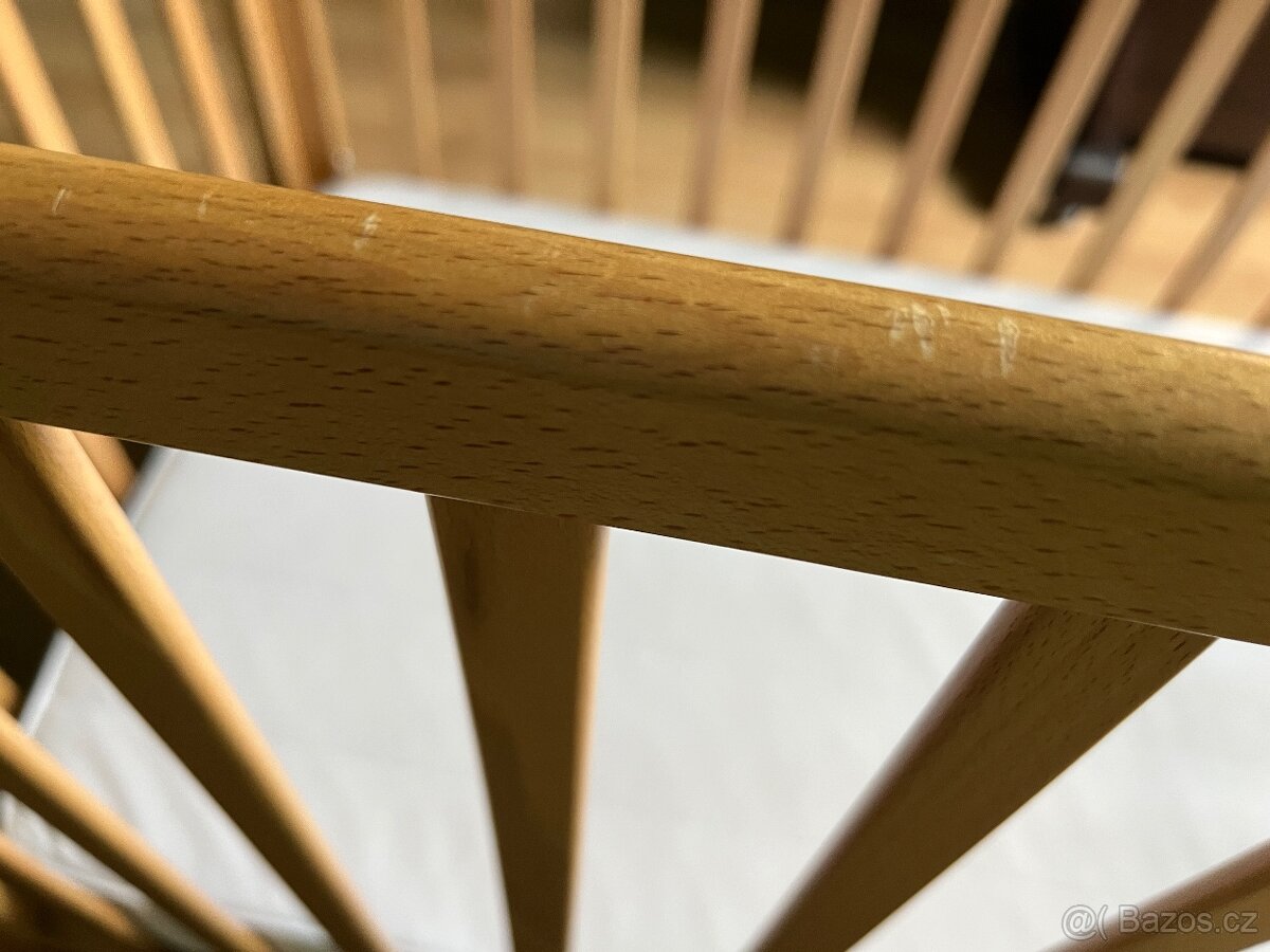 Dětská postýlka + matrace a prostěradla - 13