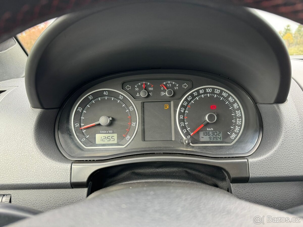 Volkswagen Polo 1.8 GTI CUP ESP - 13