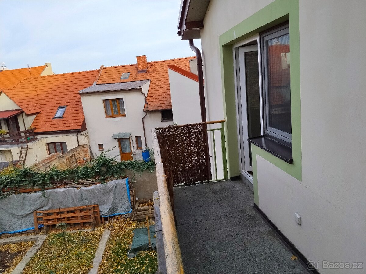 Byt k pronájmu v centru města Kouřim - 13