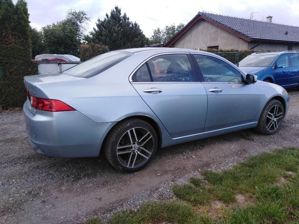 HONDA ACCORD 2,2iCTDi NAFTA 103 KW - 13