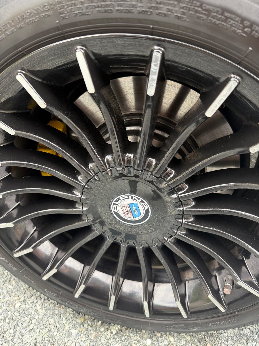 BMW e90 330d 170kw 2006 - 13