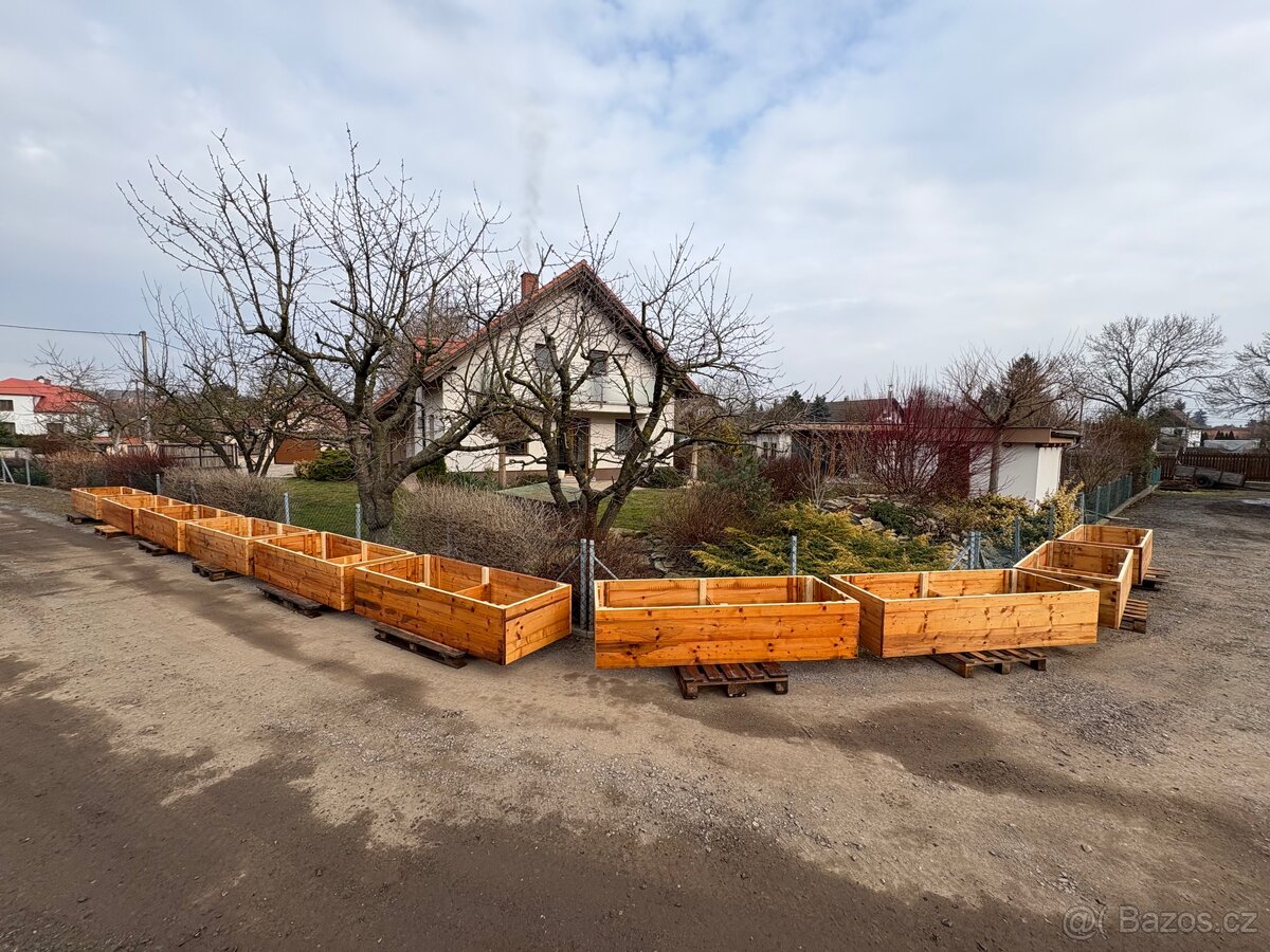 Vyvýšený záhon - 13