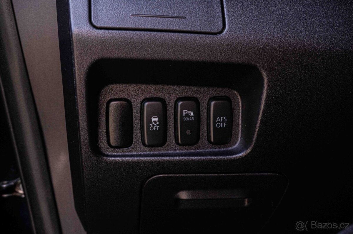 Mitsubishi Outlander 2.2 DI-D - 13