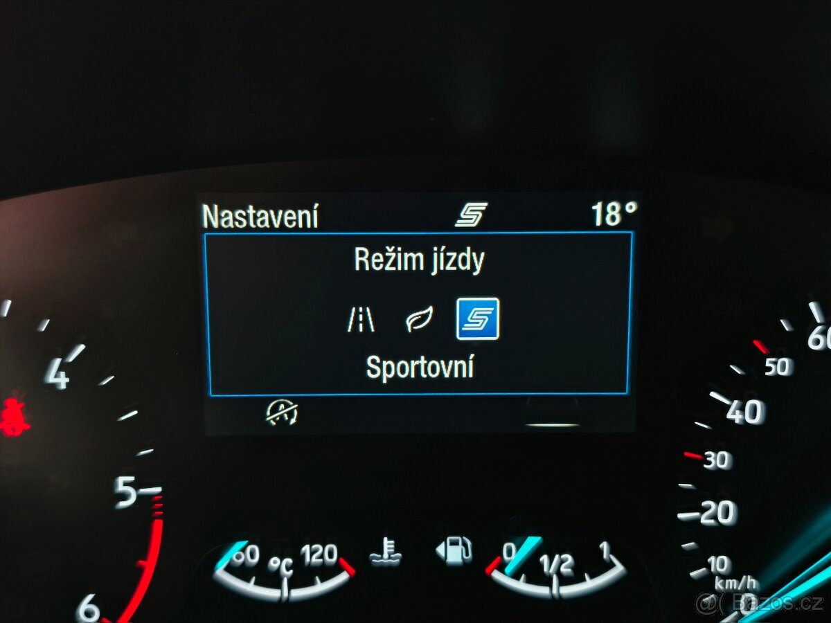 Ford Focus 1.5 EcoBlue LED, LANE, ČR, DPH - 13