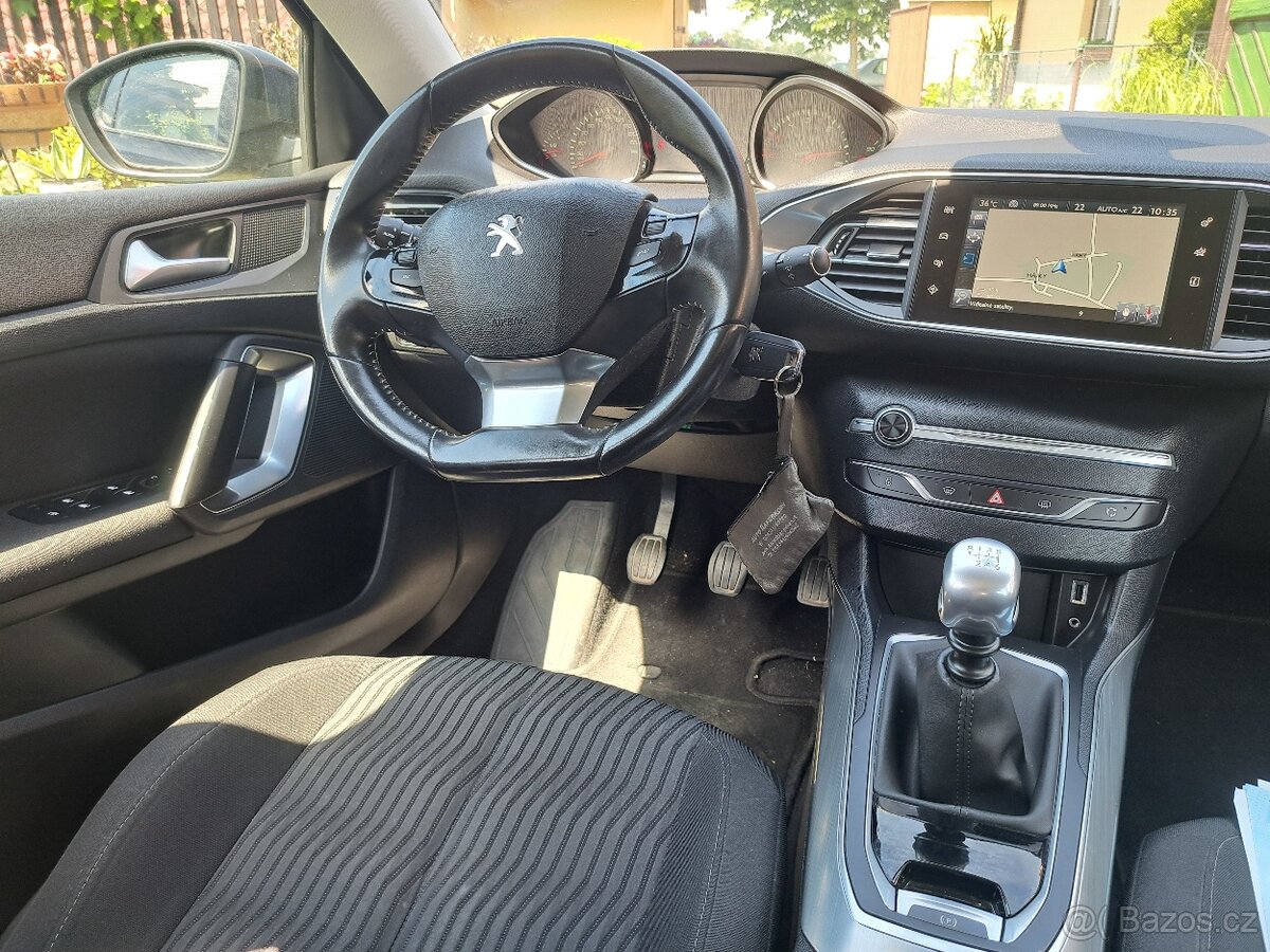 Peugeot 308 2.0HDi 110kw 5dv. - 13