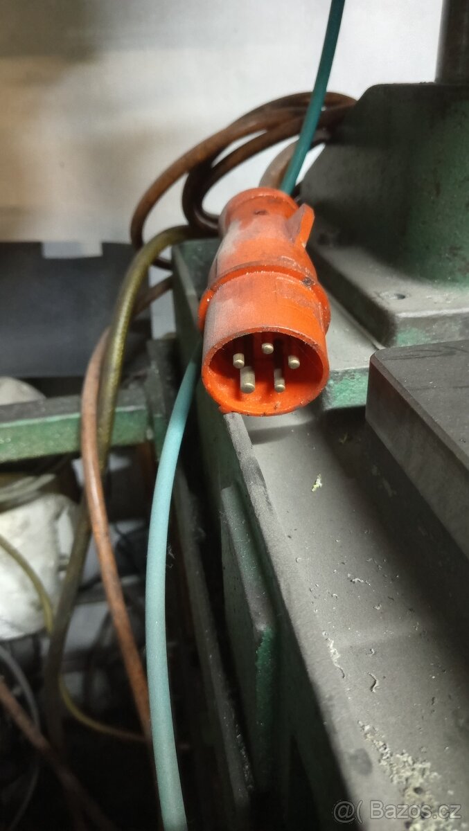 CHIRON – průmyslová sloupová vrtačka - 13