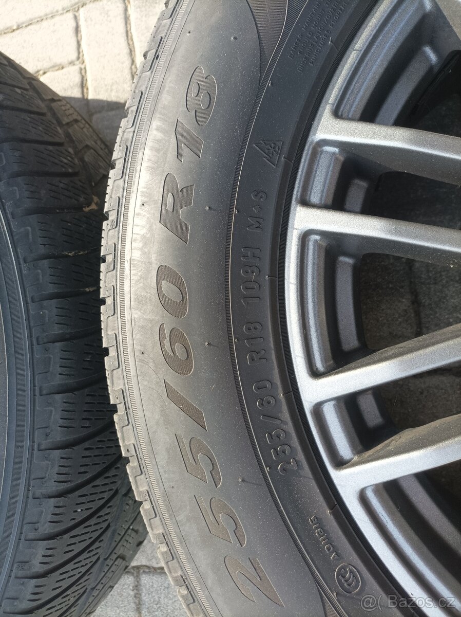 Land Rover - 13