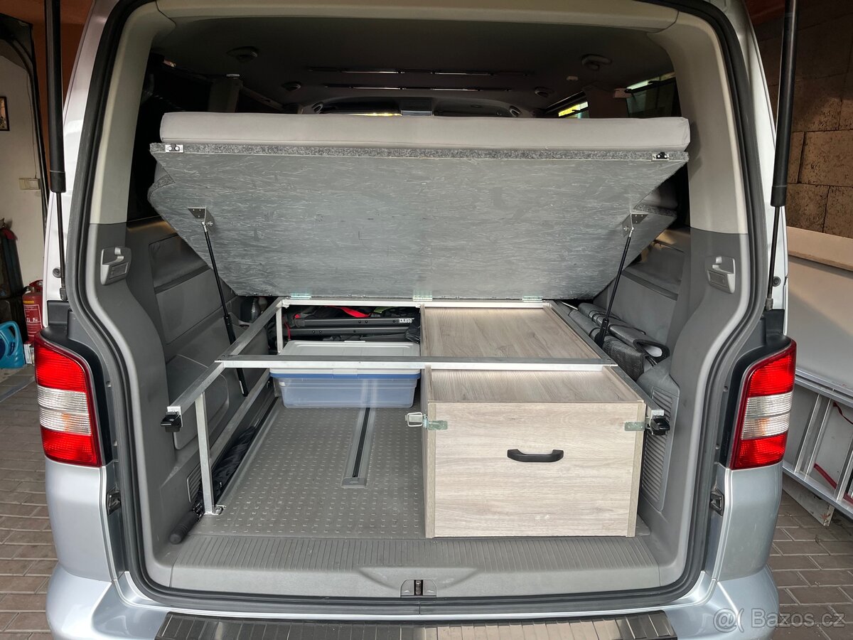 VW Multivan T5 1.9 TDI 77 kw - 13