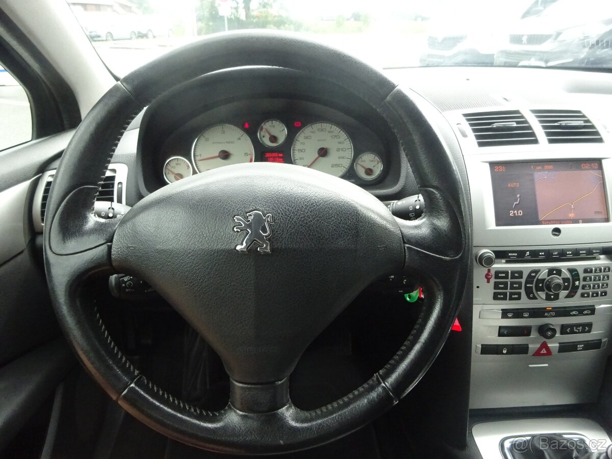 PEUGEOT 407 2,0 HDI, TAŽNÉ, NAVIGACE, KLIMA - 13