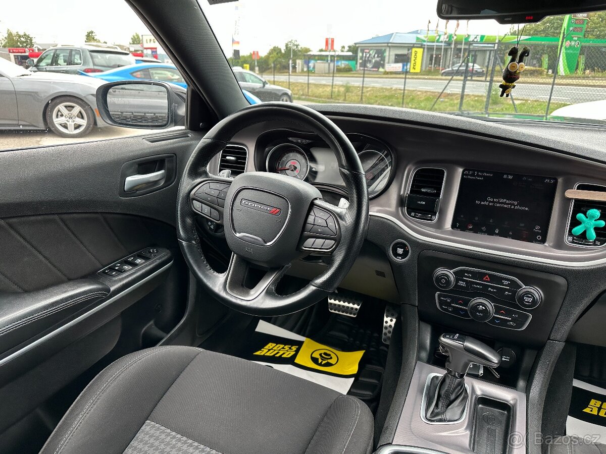 Dodge Charger 2021 - 13