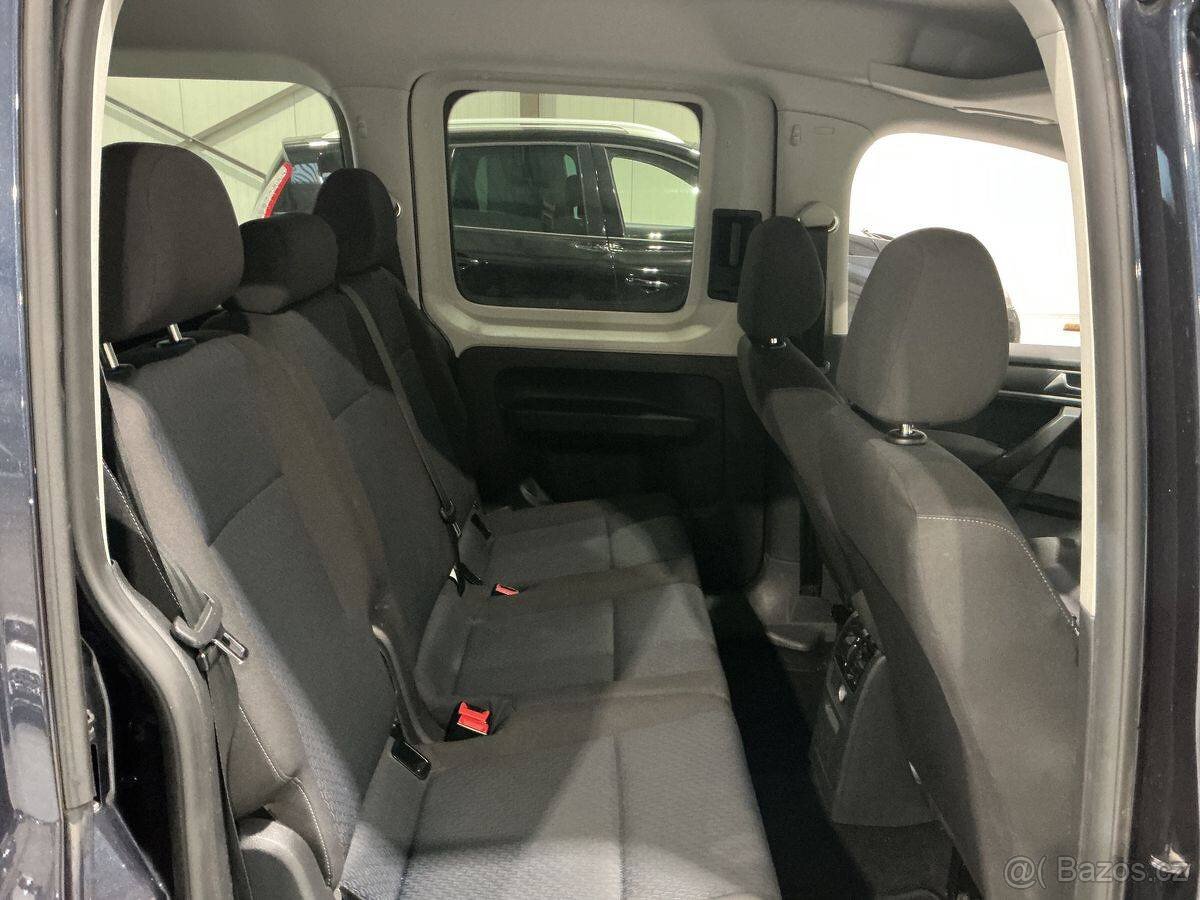 VW Caddy Maxi 2.0 TDI 110kW,7.Míst,Navi,Tažné,2015 - 13