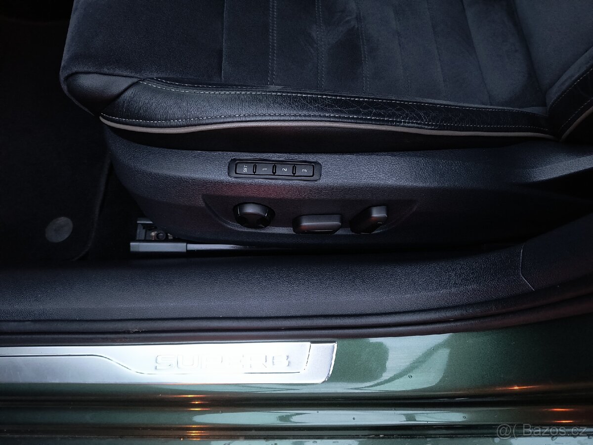 Škoda Superb combi Scout 4x4 - 13