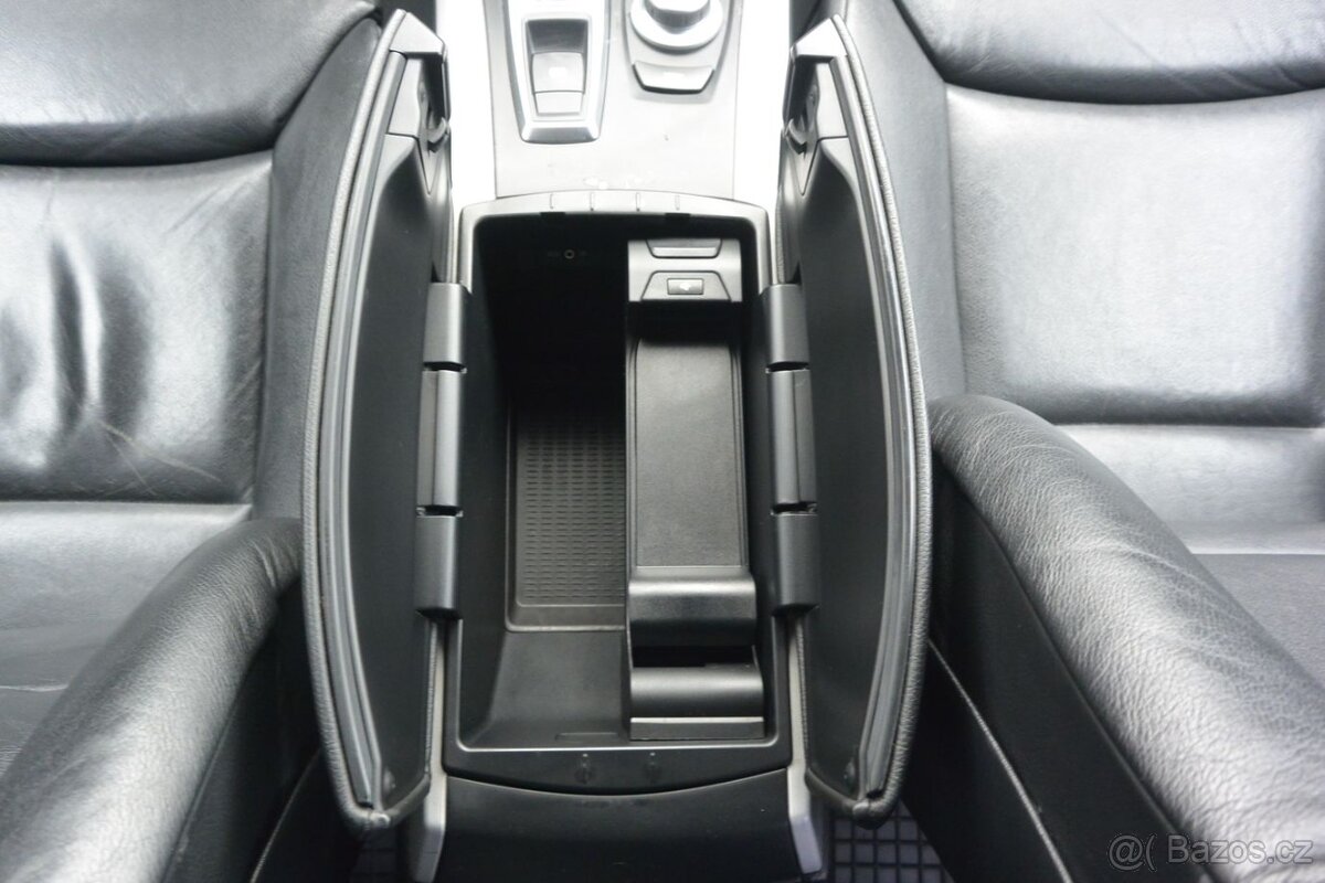 PRODÁM BMW X5 xDrive30d NOVÁ STK - 13