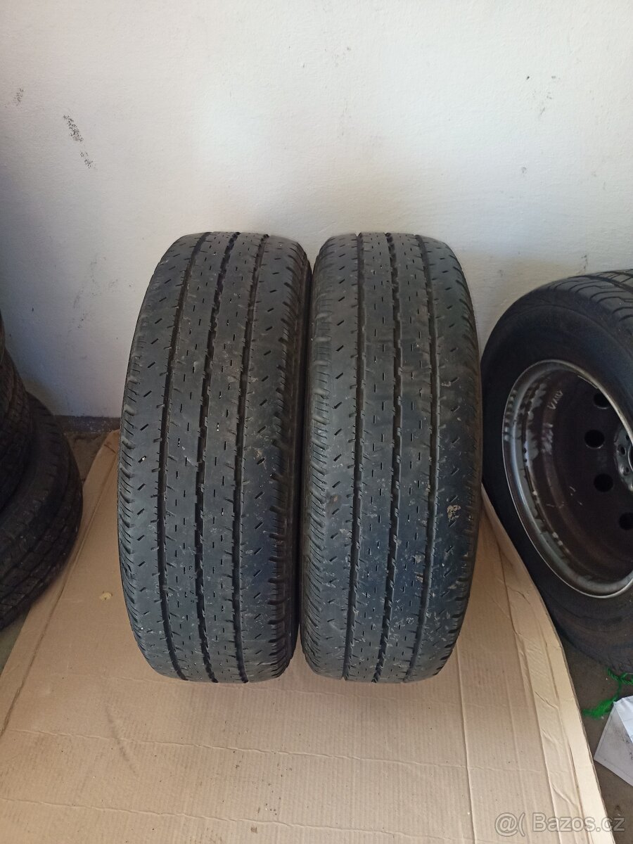 Prodám 3 x páry dodávkových pneu 225/75/16 C - 13