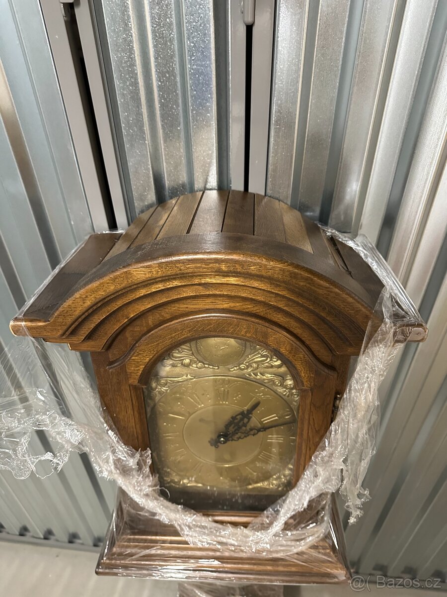 Nástěnné hodiny v perfektním stavu - 13