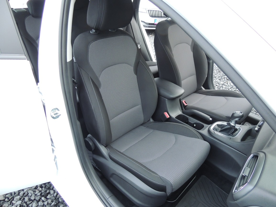 Hyundai i30 Combi,1.6CRDi,2021,97000km,ČR,1maj.-21%DPH - 13