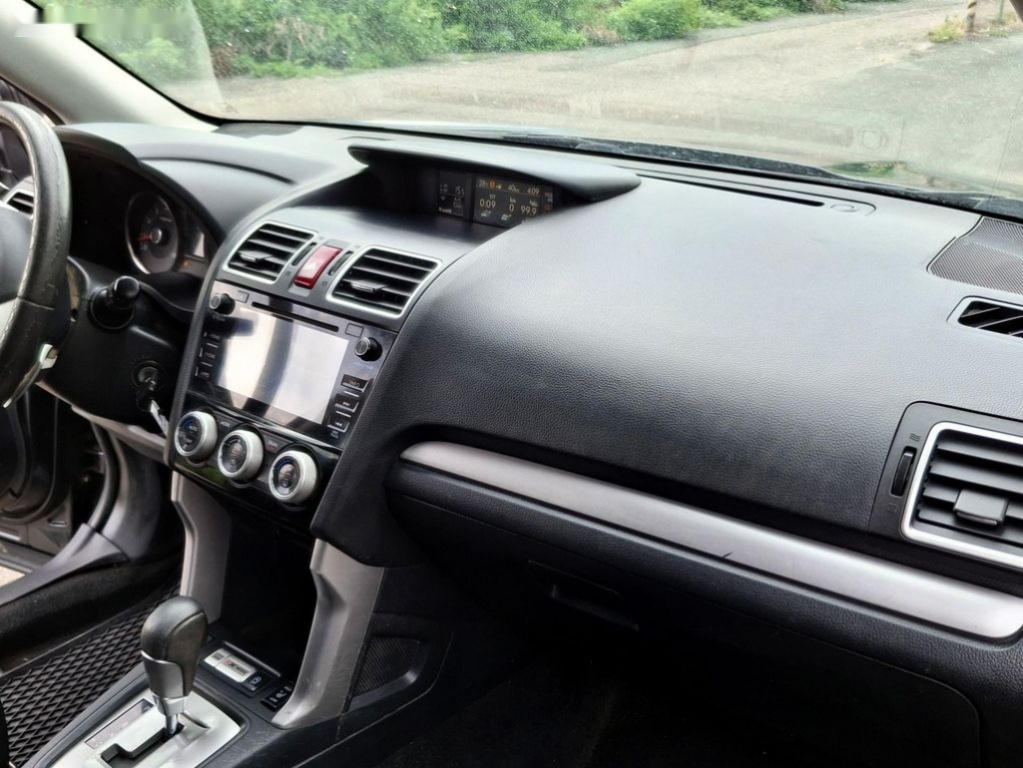 Subaru Forester,2.0 benzin 110 kw 4x4 - 13