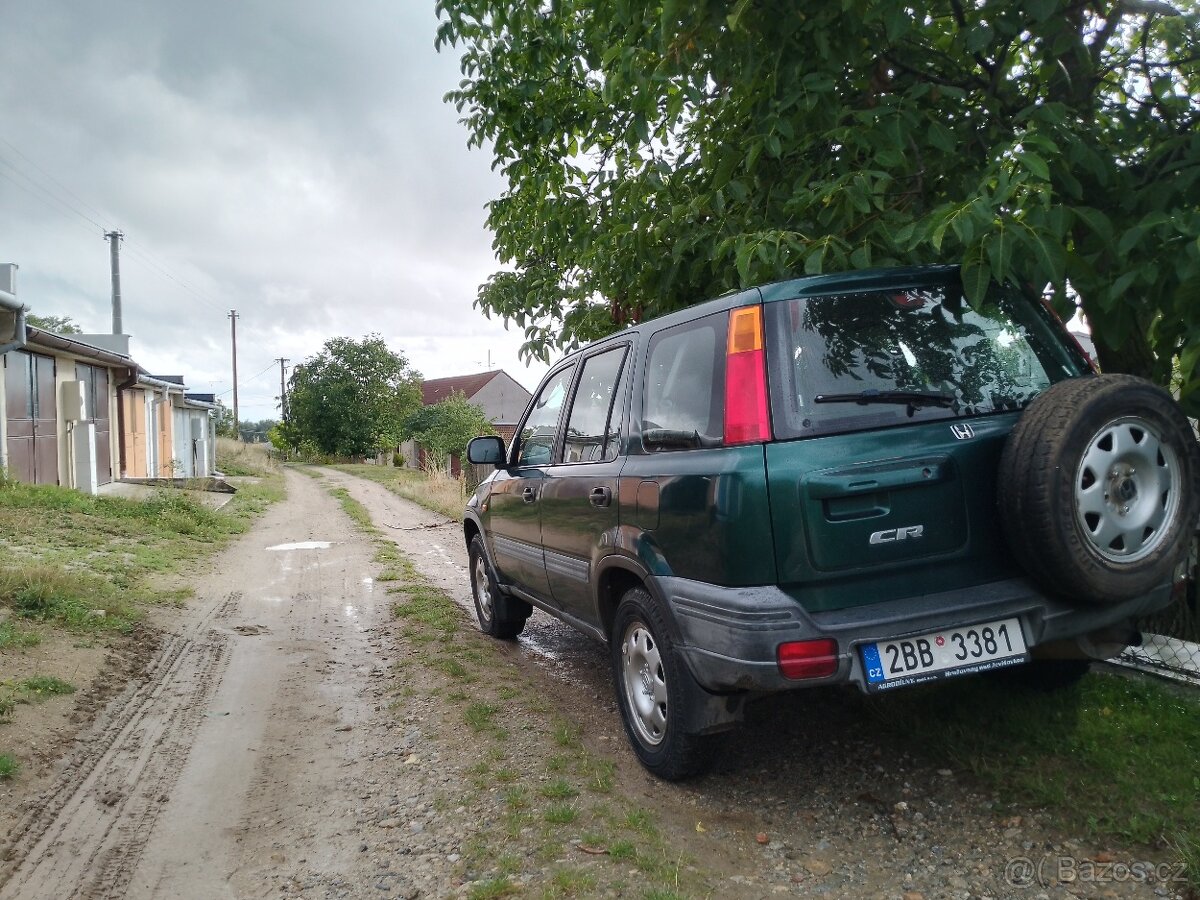 Honda CR-V 2.0i 108 kw - 13