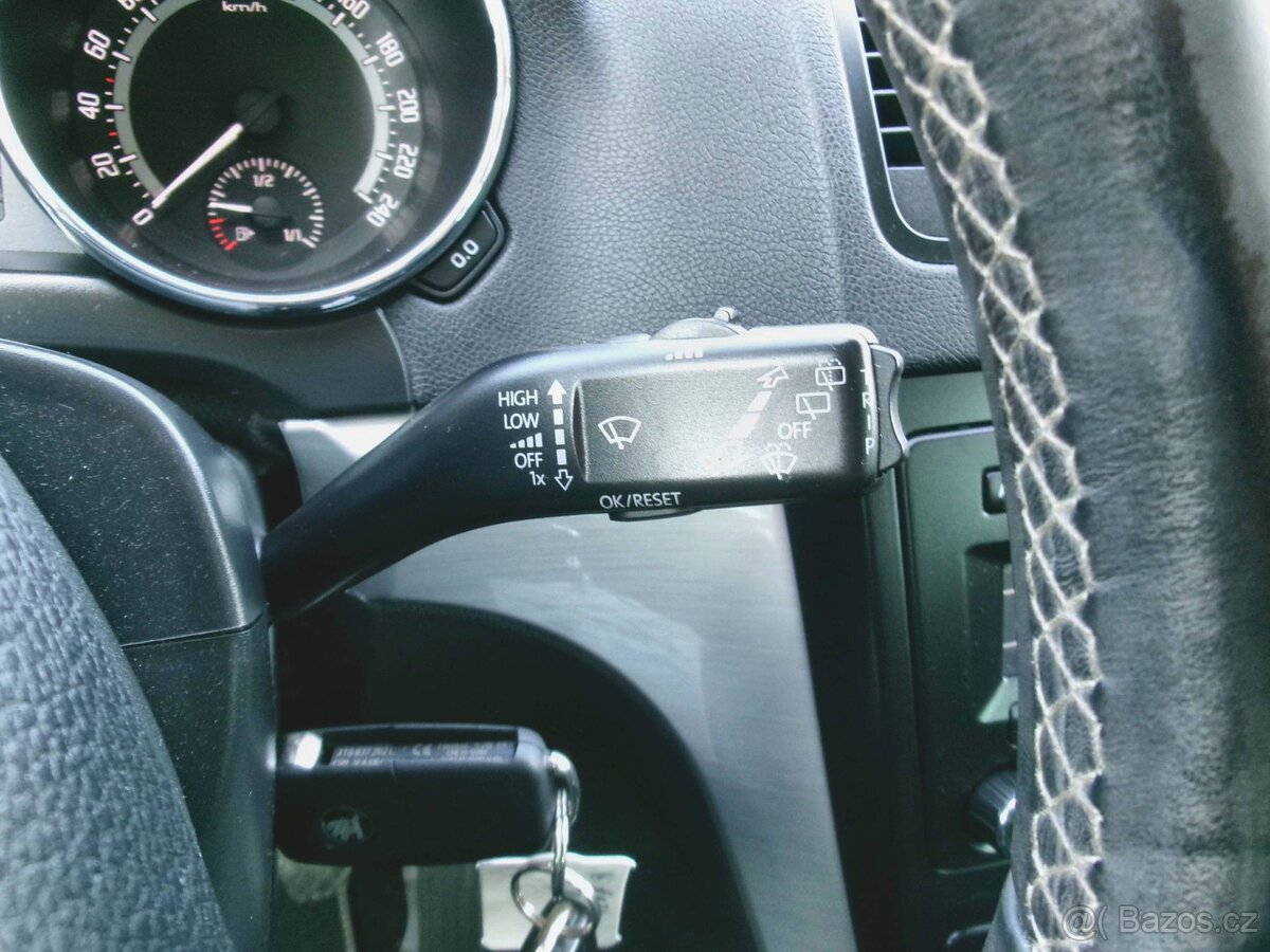 Škoda Yeti, 1.4TSi EDITION - SERVIS - 13