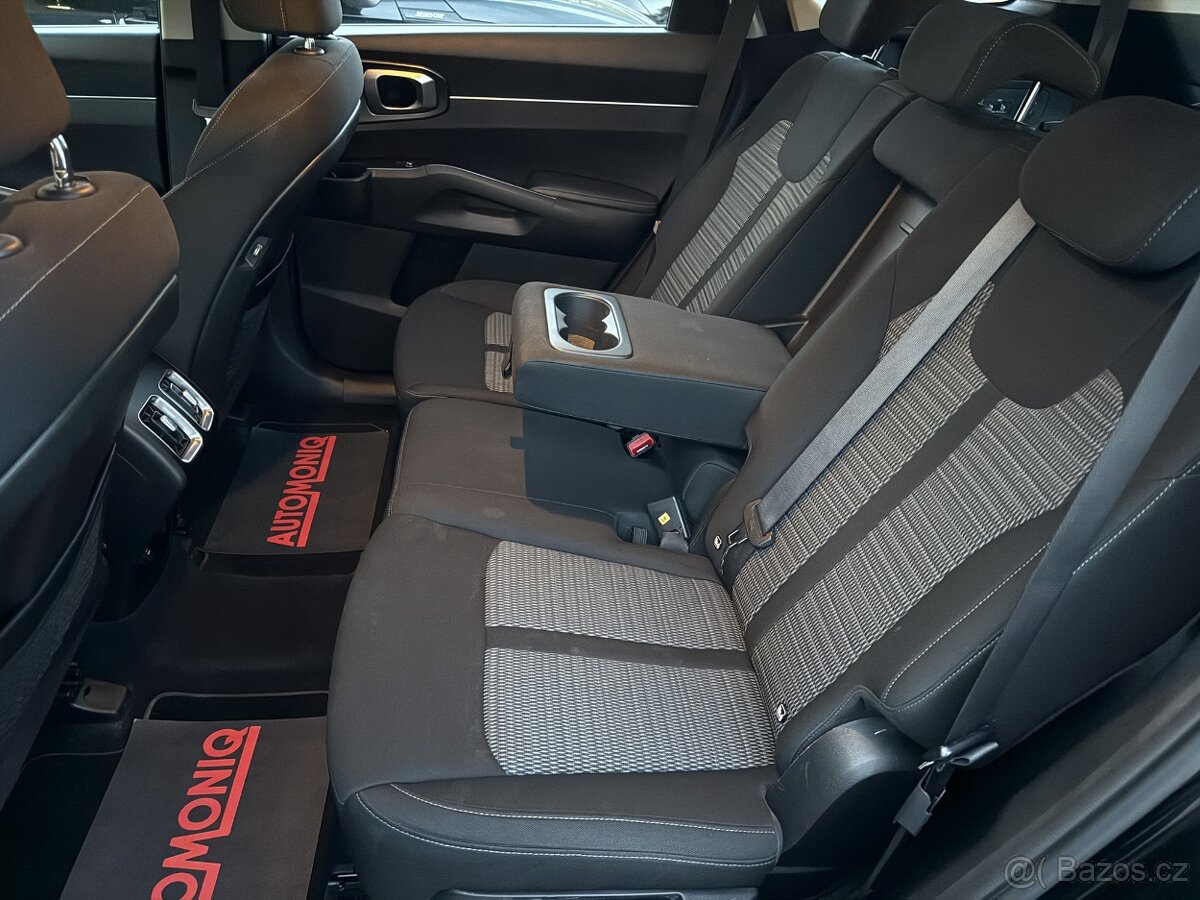 Kia Sorento 2.2 CRDi 7-miestne, Automat, Adaptiv tempomat - 13