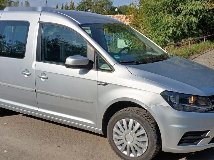 Volkswagen Caddy,2.0 TDI Maxi 7 míst - 13