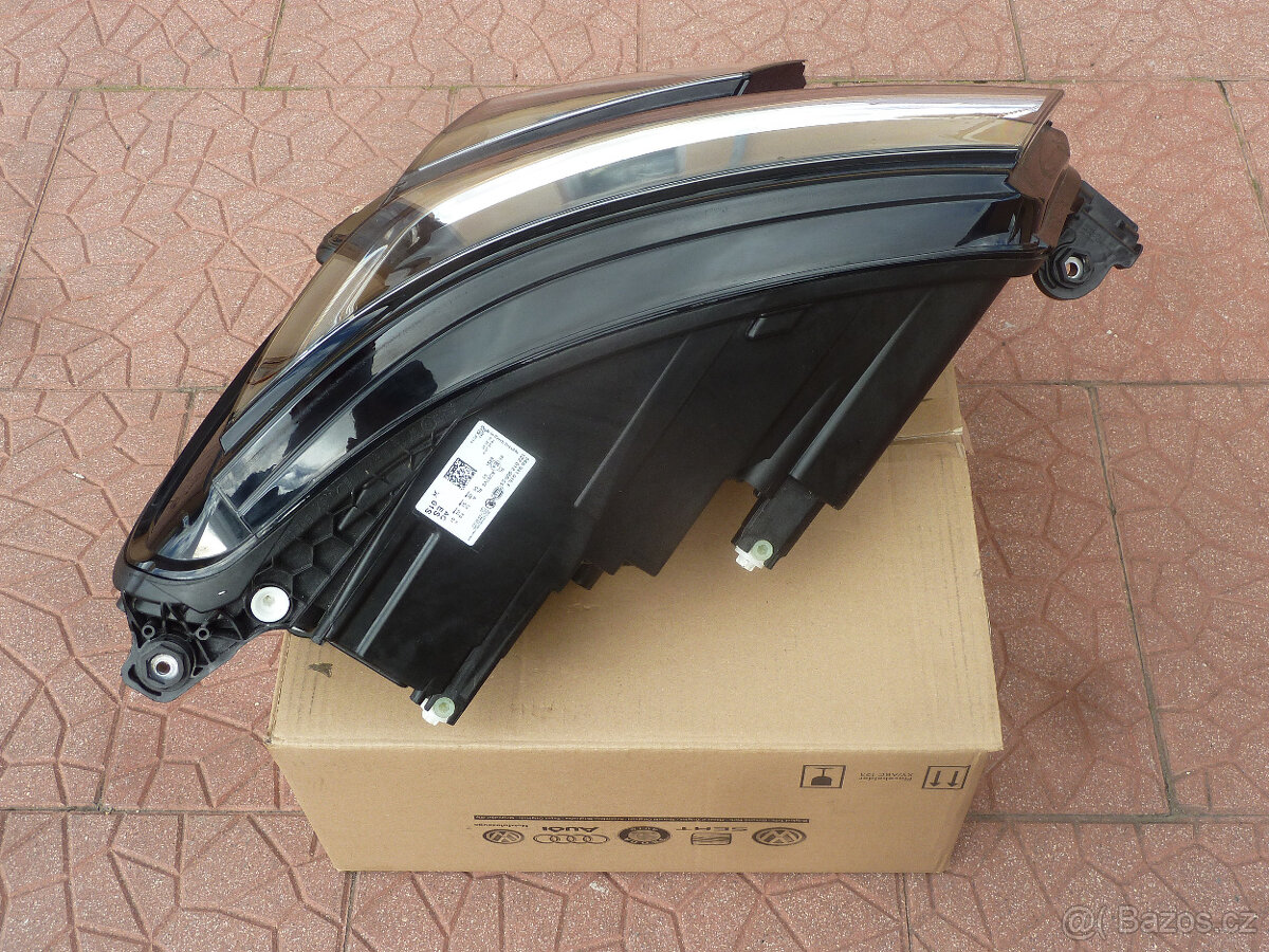 Škoda Kodiaq orig světlo lampa 566941015F 565945207A - 13