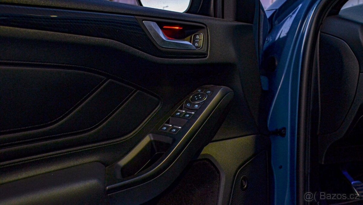 Ford Focus ST 2.3 - 13