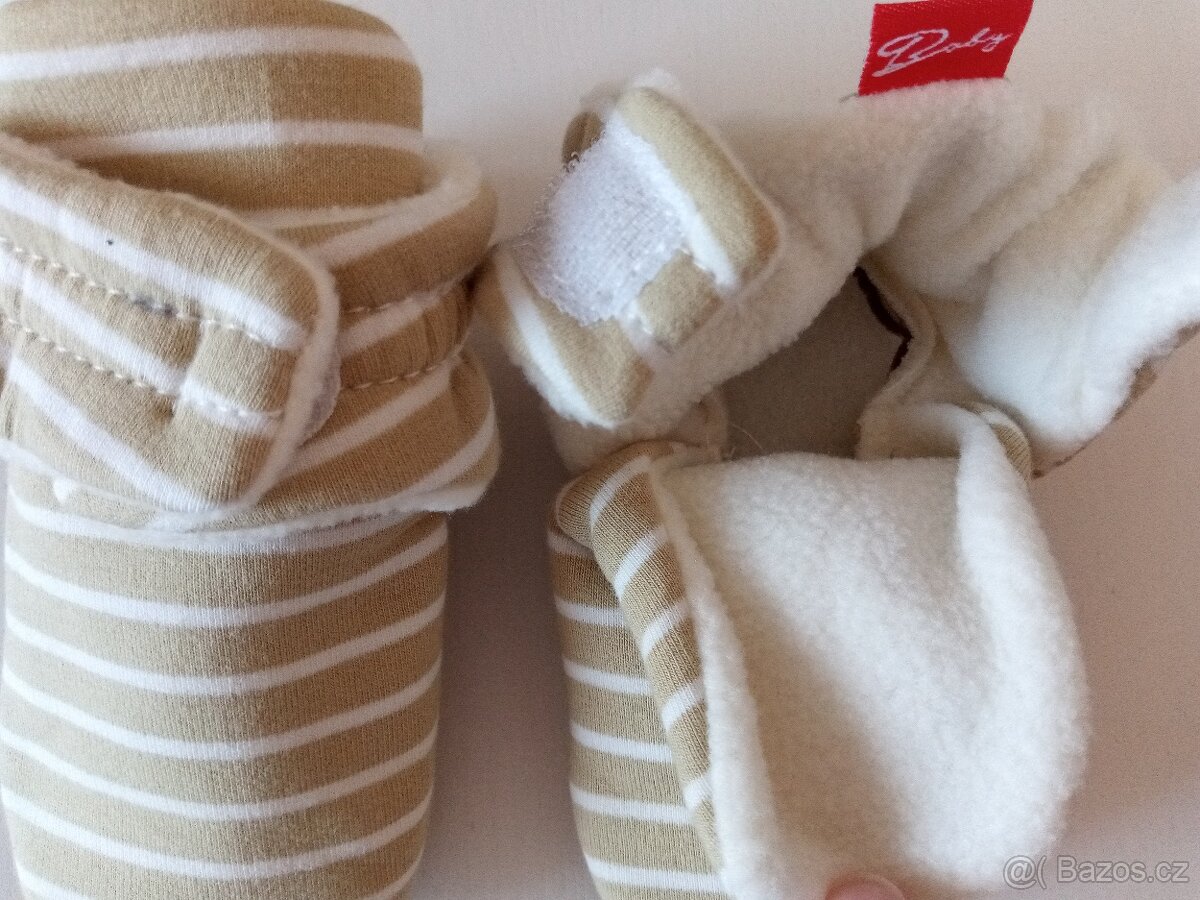Nové capáčky Lodger khaki vel.19 - 13