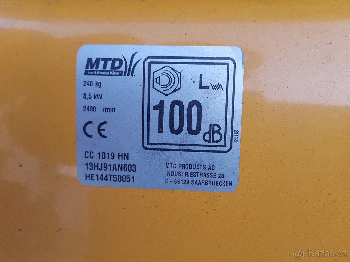 Zahradní traktor Cub Cadet CC 1019 HN - 13