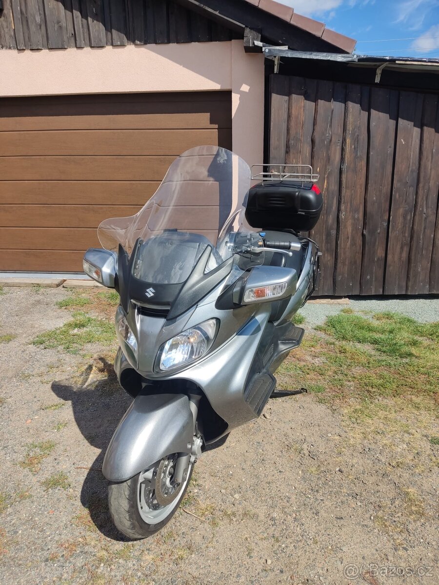 Suzuki Burgman 650 an executive - 13