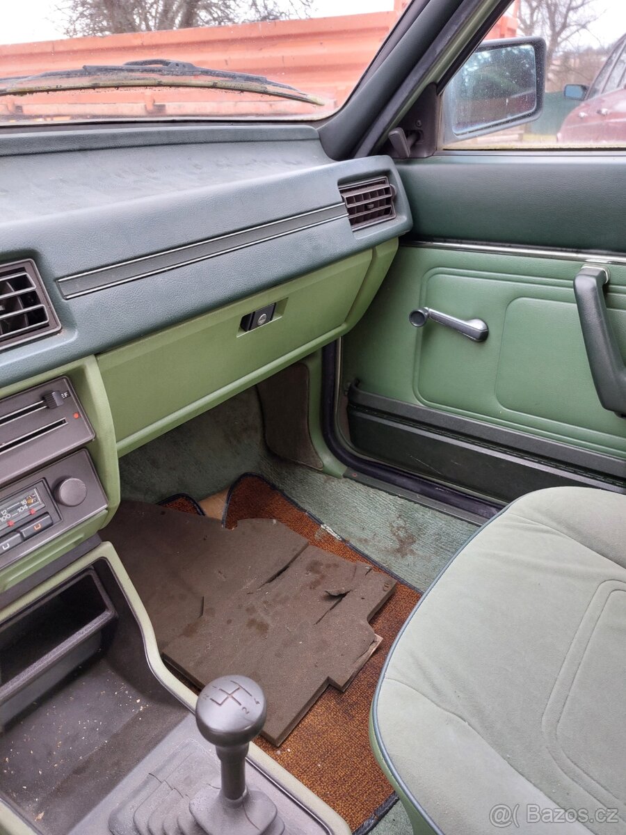 AUDI 80 B2 1.6 Benzin Předfacelift 1980 - 13