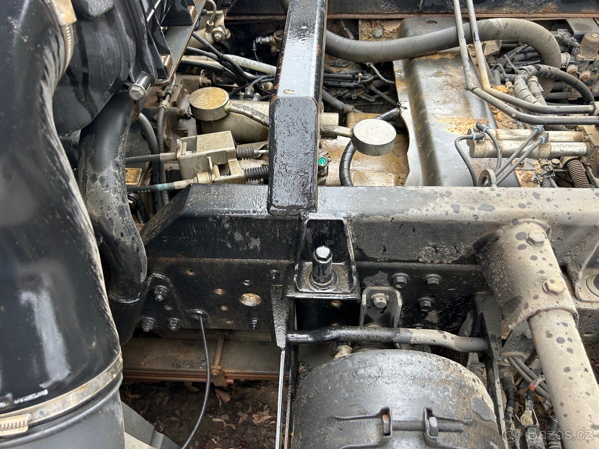 Iveco Eurocargo nosič kontejneru - 13