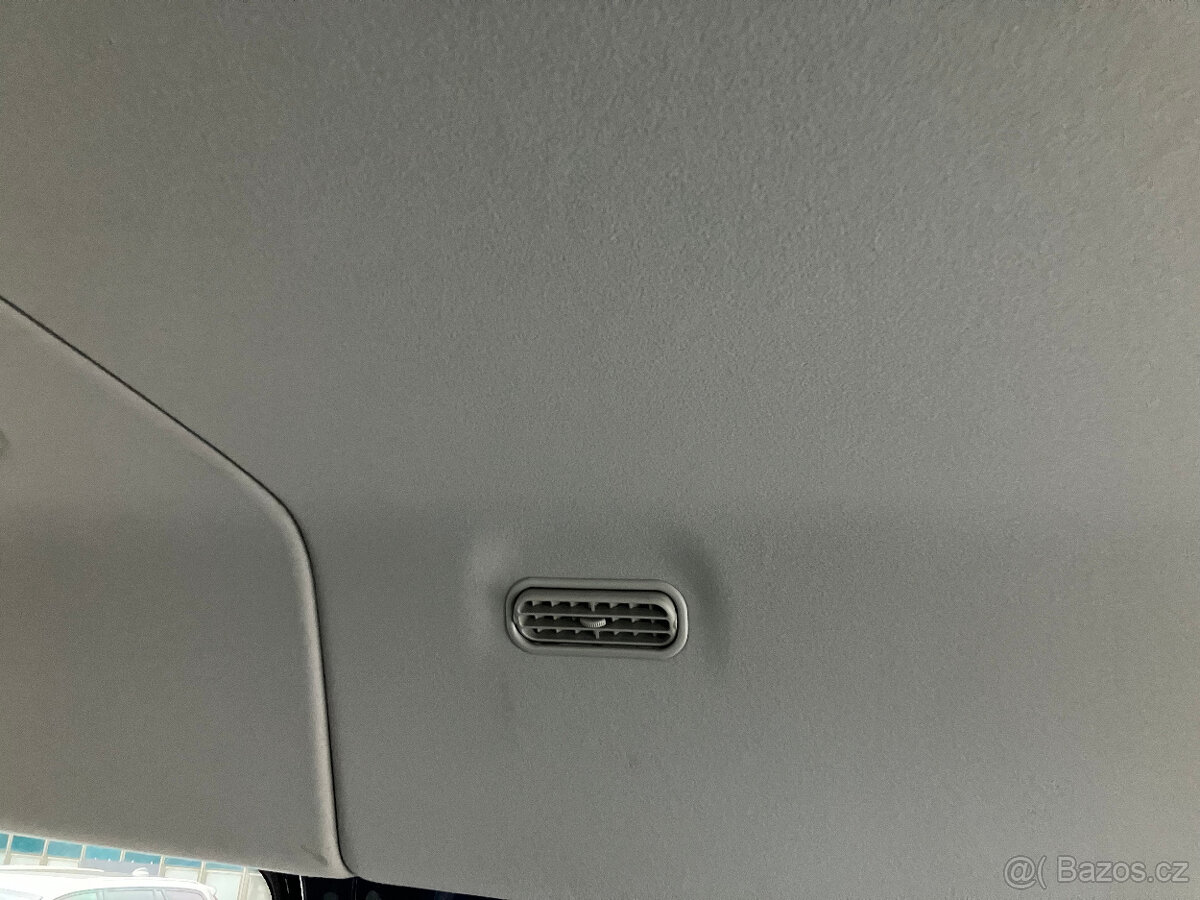 FORD TRANSIT TREND 350 9 MÍST L2 - 13