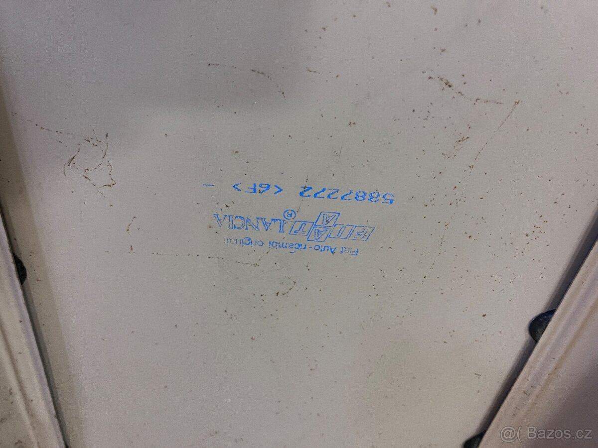 Fiat 127 zadní kapoty nové - 13